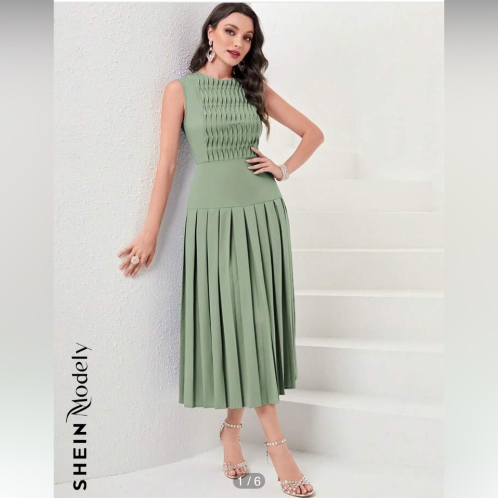 SHEIN green Pleated Dress size large